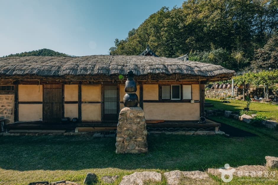 昌室古宅（창실고택）