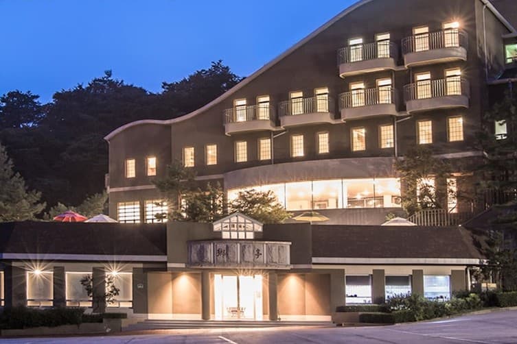 迦南西飯店(West of Canaan Hotel)(웨스트오브가나안)
